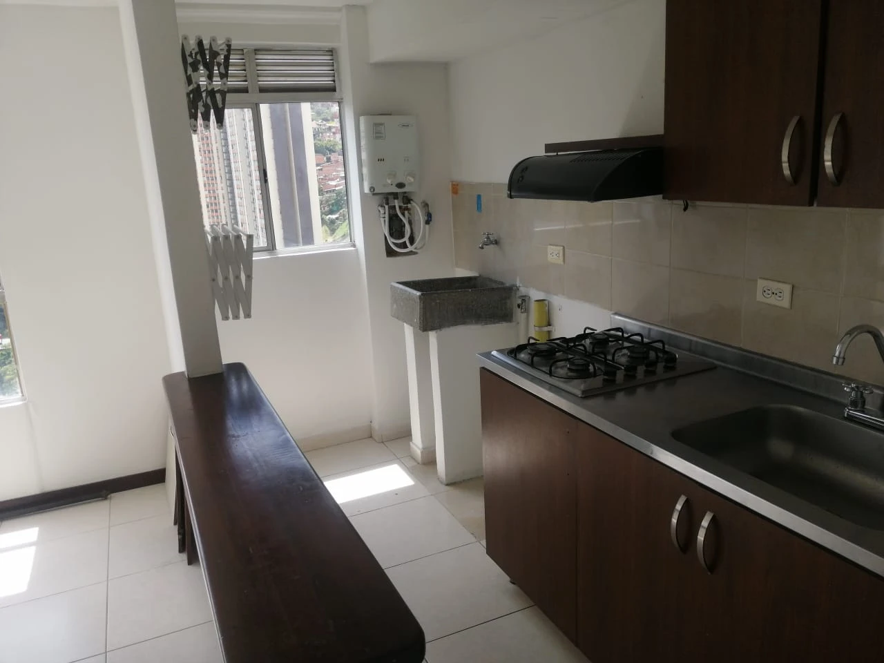 casa campestre en arriendo sector Robledo parque