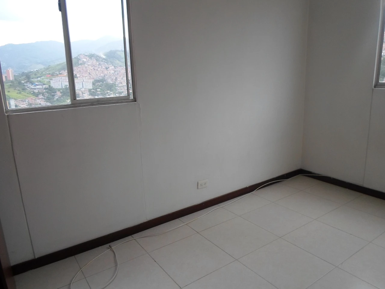 casa campestre en arriendo sector Robledo parque