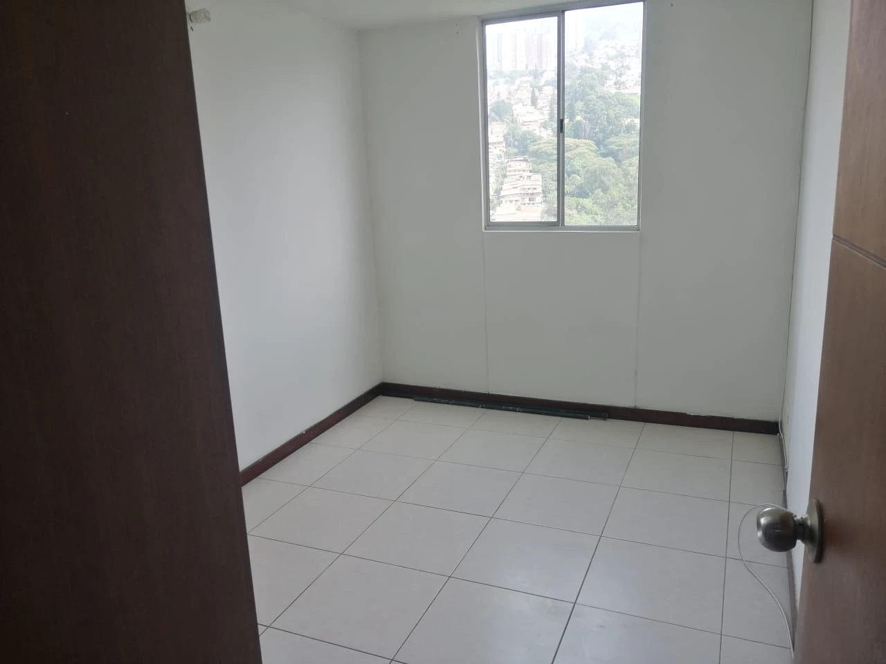 casa campestre en arriendo sector Robledo parque