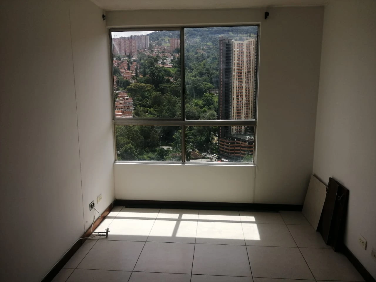 casa campestre en arriendo sector Robledo parque