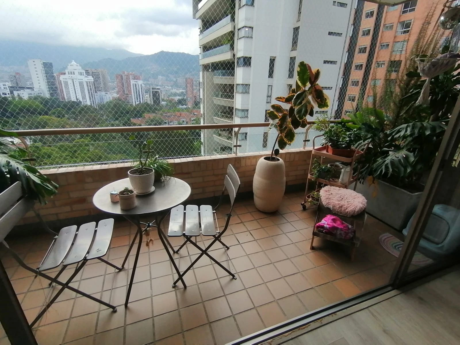 Apartamento en Arriendo Loma Los Gonzalez Medellin