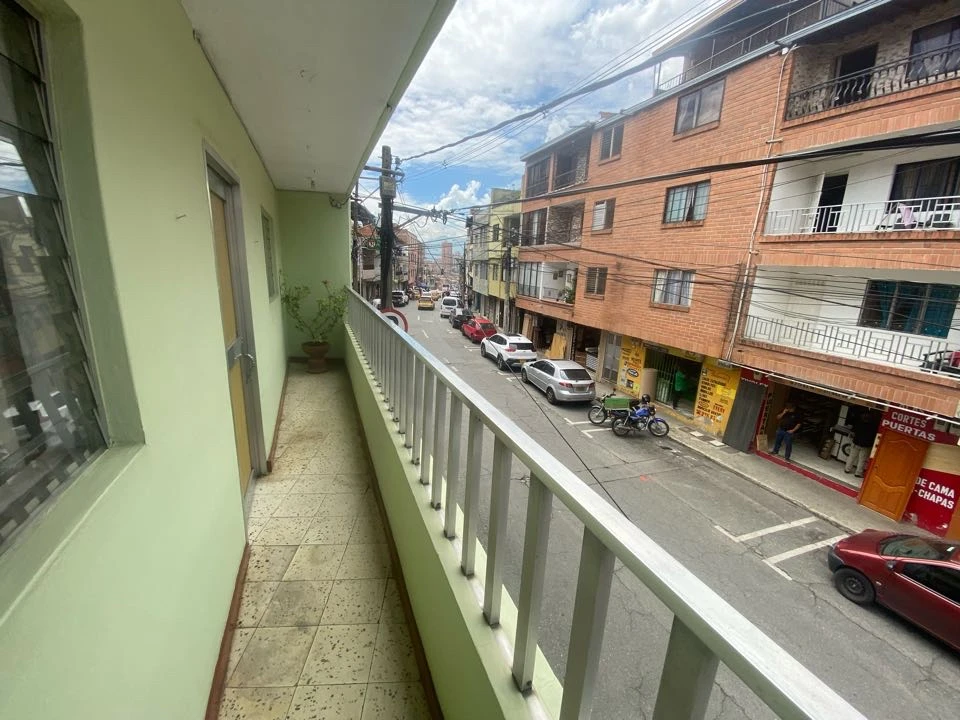 Casa en venta cerca al parque de Bello