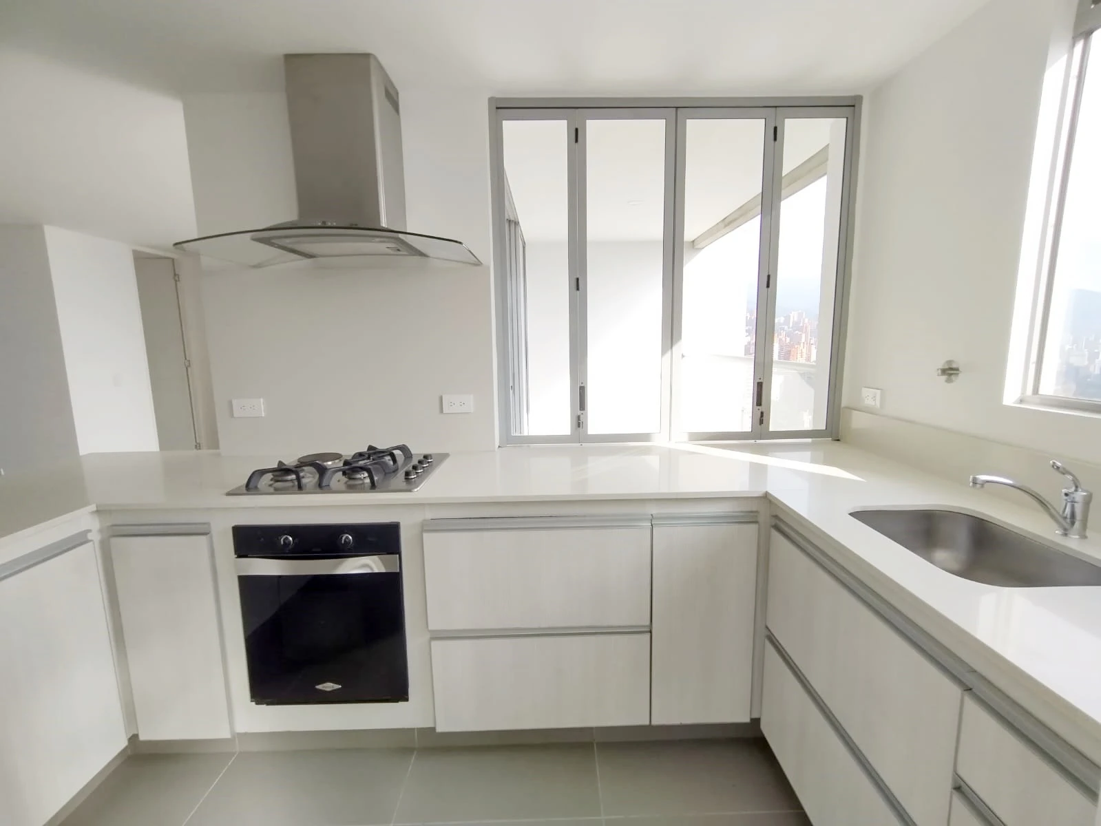 Apartamento en Arriendo Loma de San Julián Medellín