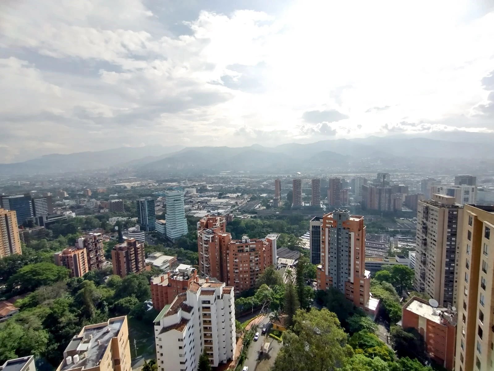 Apartamento en Arriendo Loma de San Julián Medellín