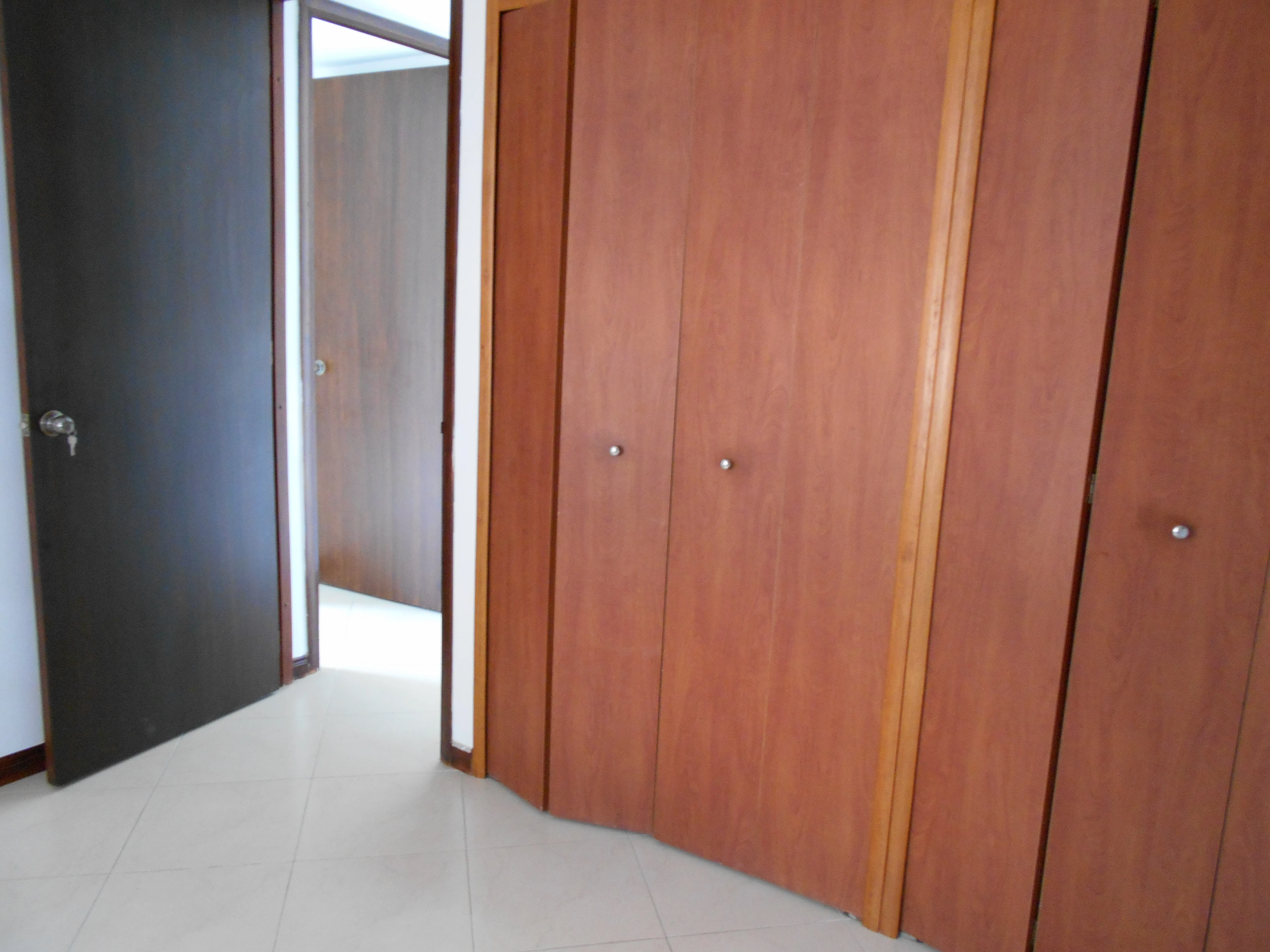 apartamento en arriendo sector altos del Escobero