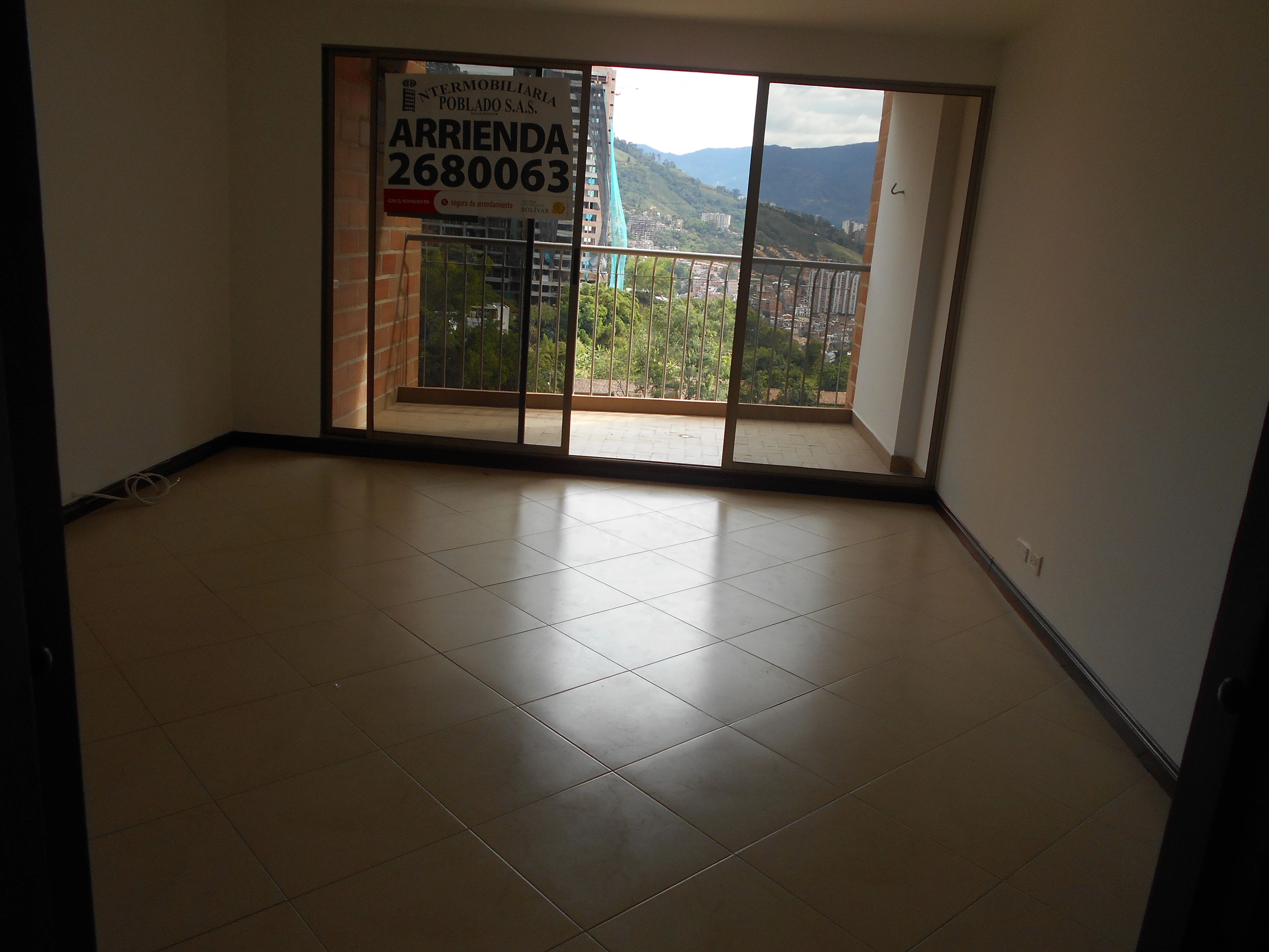 apartamento en arriendo sector altos del Escobero