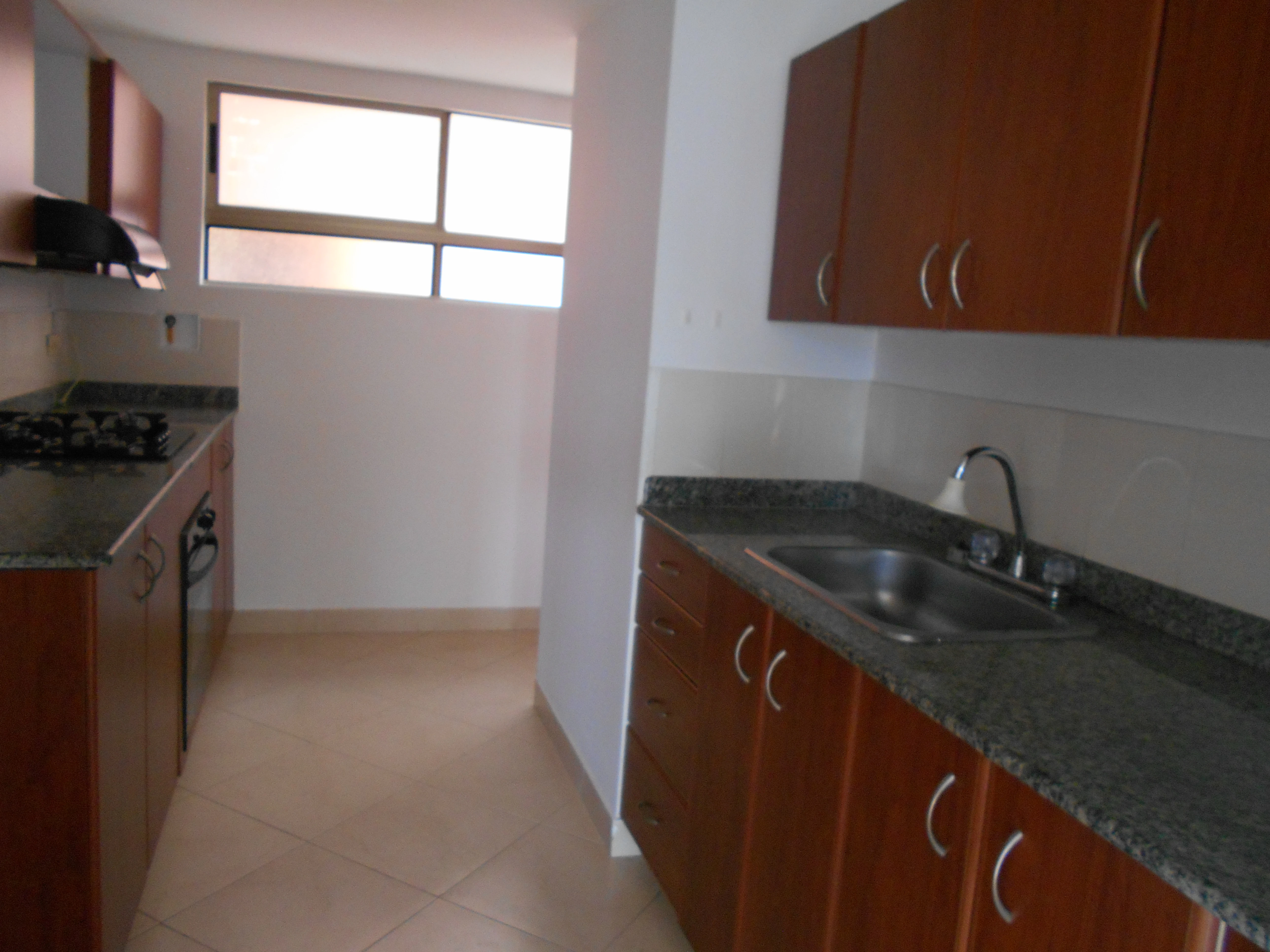 apartamento en arriendo sector altos del Escobero
