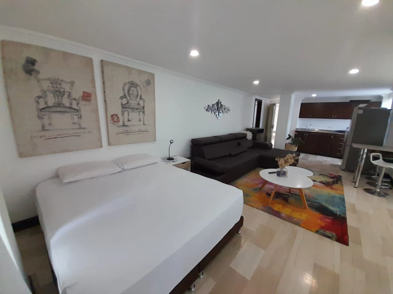 Arriendo Aparta estudio en la Frontera