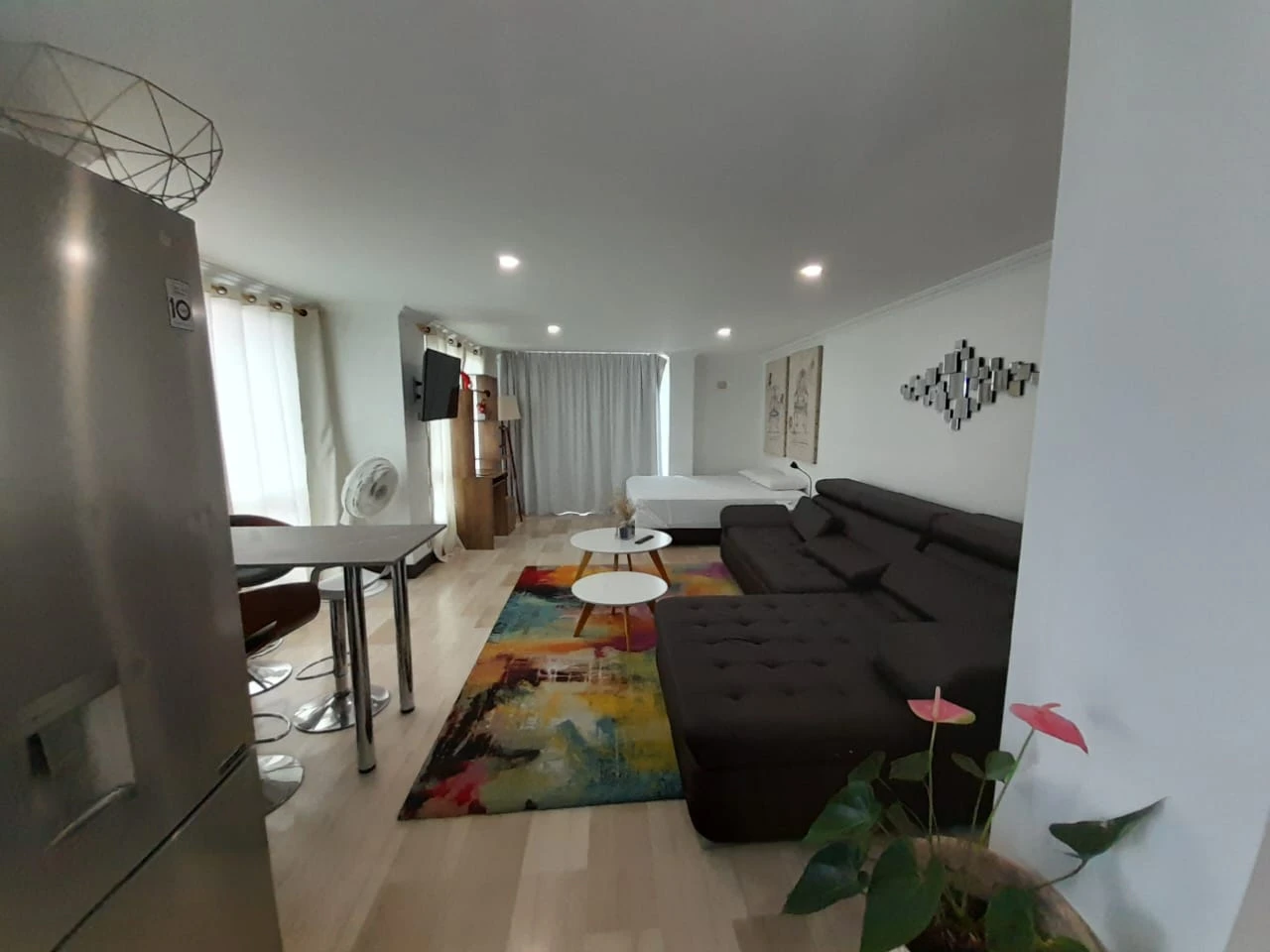 Arriendo Aparta estudio en la Frontera