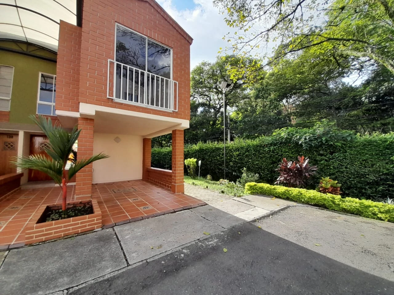 Arriendo casa  en Belén la Mota
