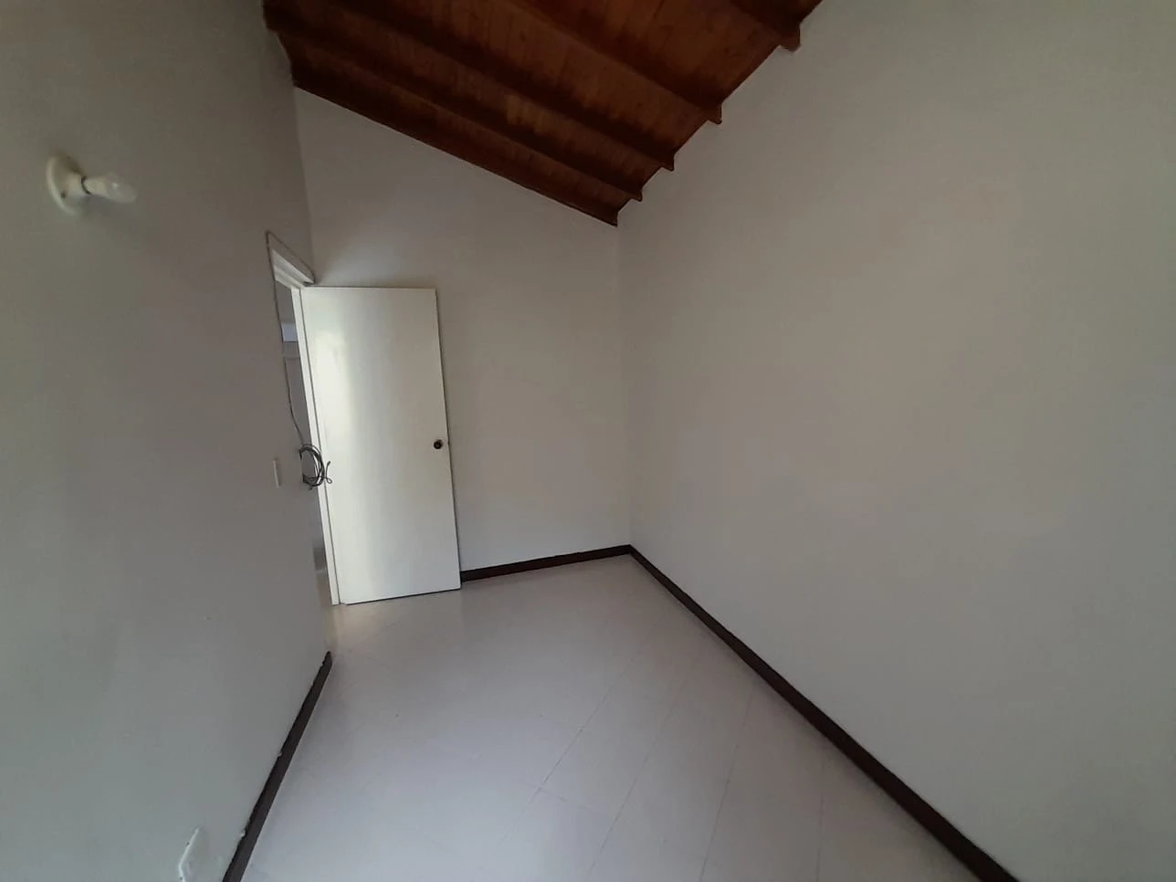 Arriendo Apartamento en Loma del Indio