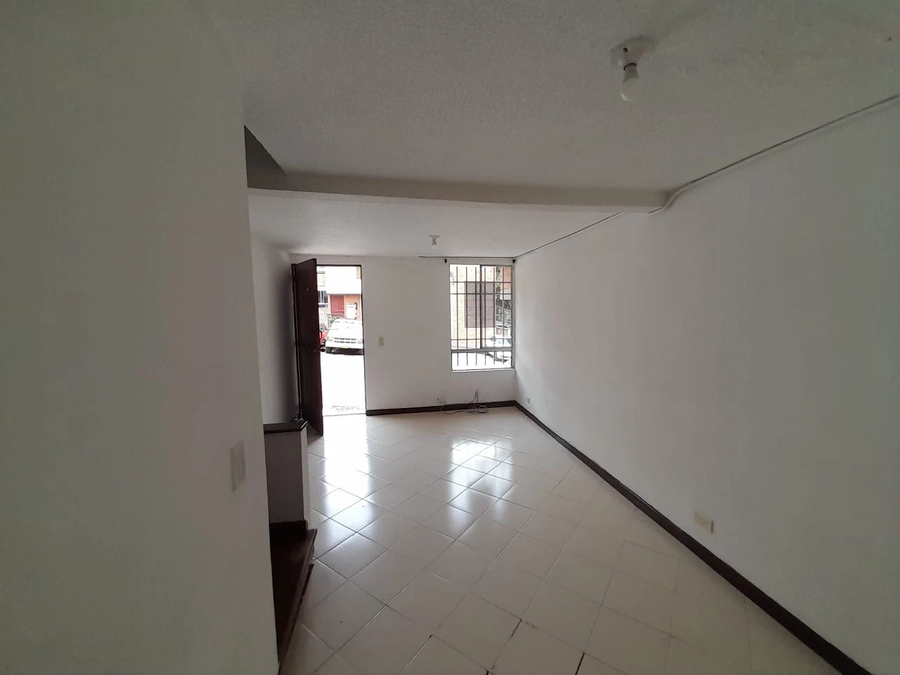 Arriendo Apartamento en Loma del Indio