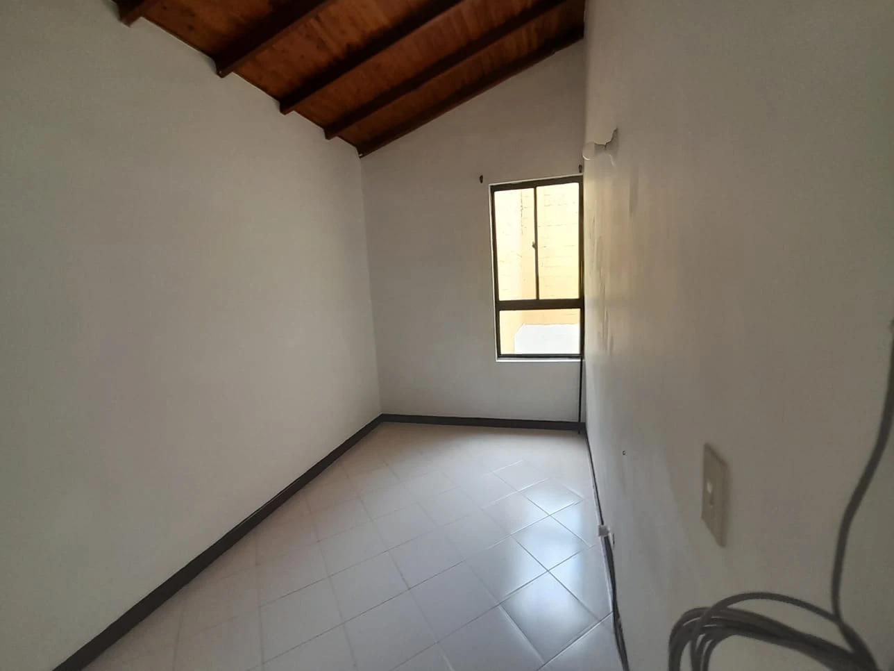 Arriendo Apartamento en Loma del Indio