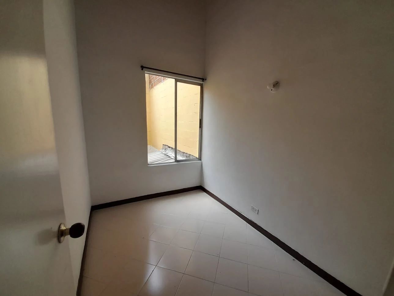 Arriendo Apartamento en Loma del Indio