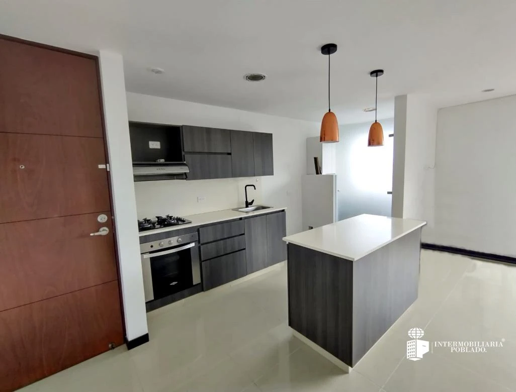 Apartamento en arriendo sector loma del Esmeraldal