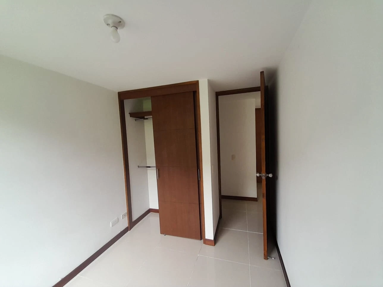 Arriendo Apartamento Sector Loma del Indio