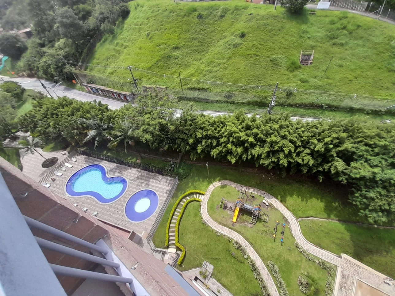 Arriendo Apartamento Sector Loma del Indio