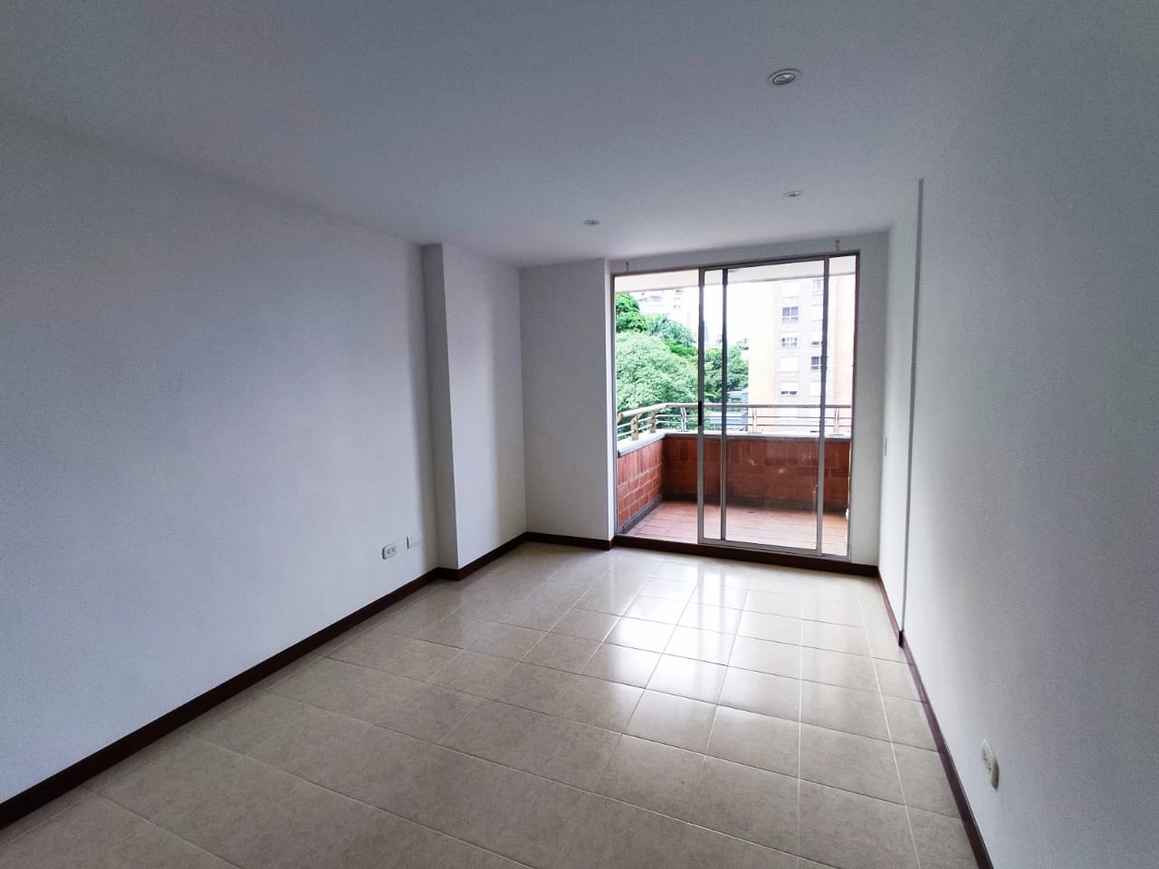 apartamento en arriendo sector Castropol
