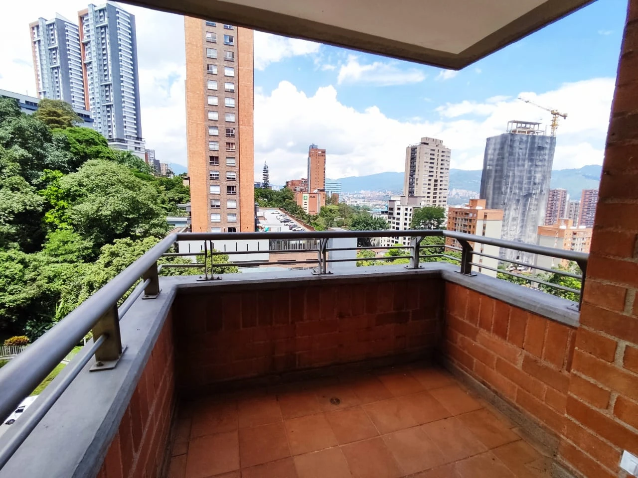 apartamento en arriendo sector Castropol
