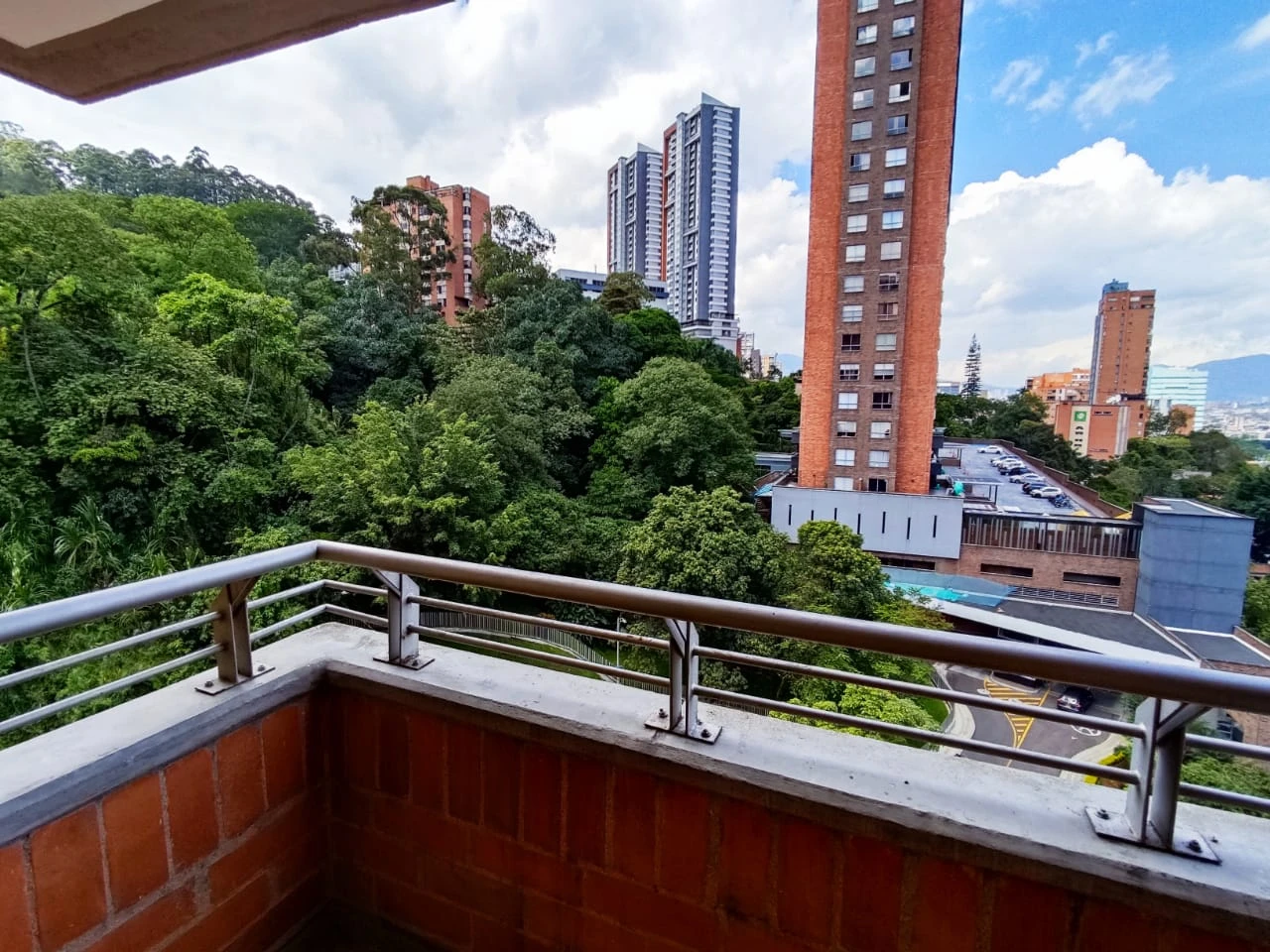 apartamento en arriendo sector Castropol
