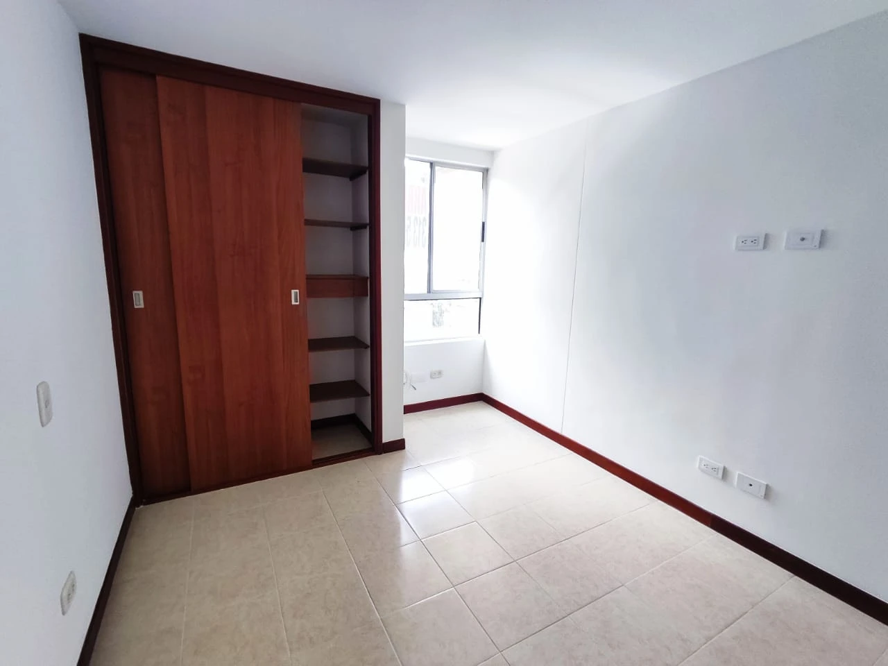 apartamento en arriendo sector Castropol