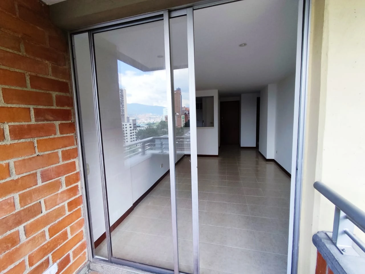 apartamento en arriendo sector Castropol