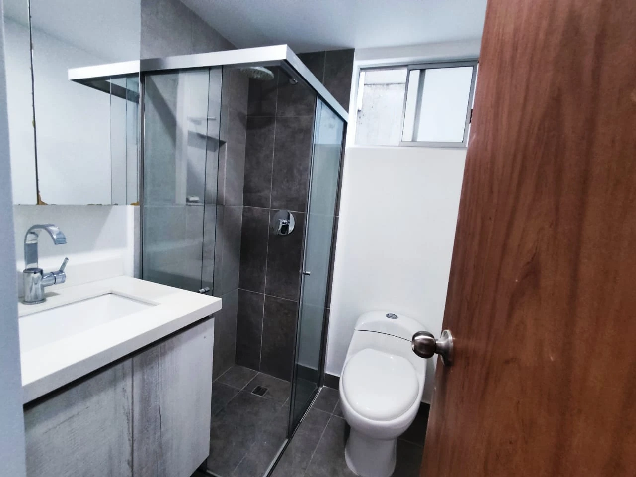 apartamento en arriendo sector Castropol