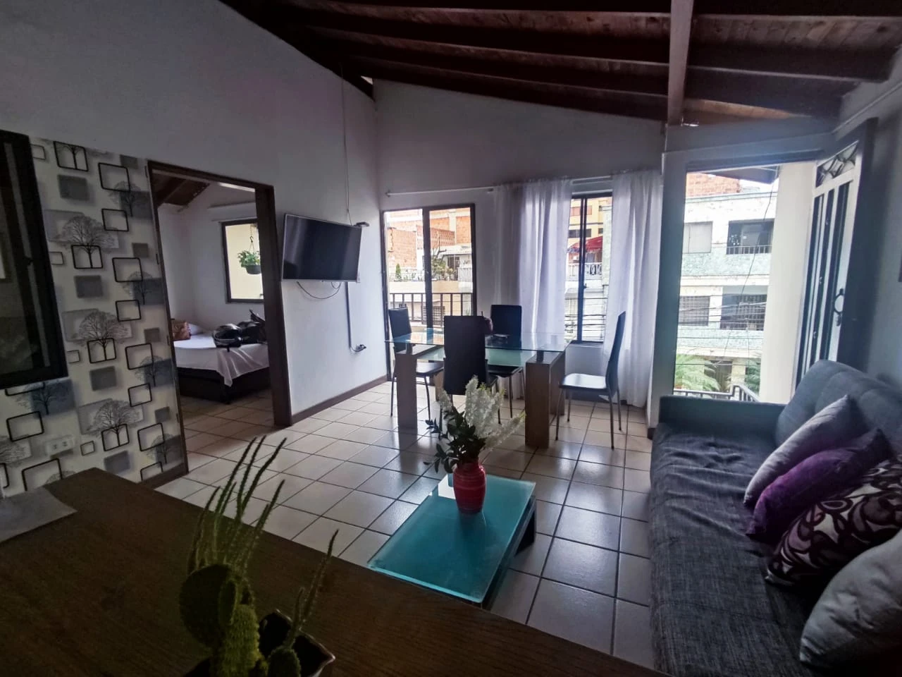 Apartamento en arriendo Amoblado, sector via de la moda