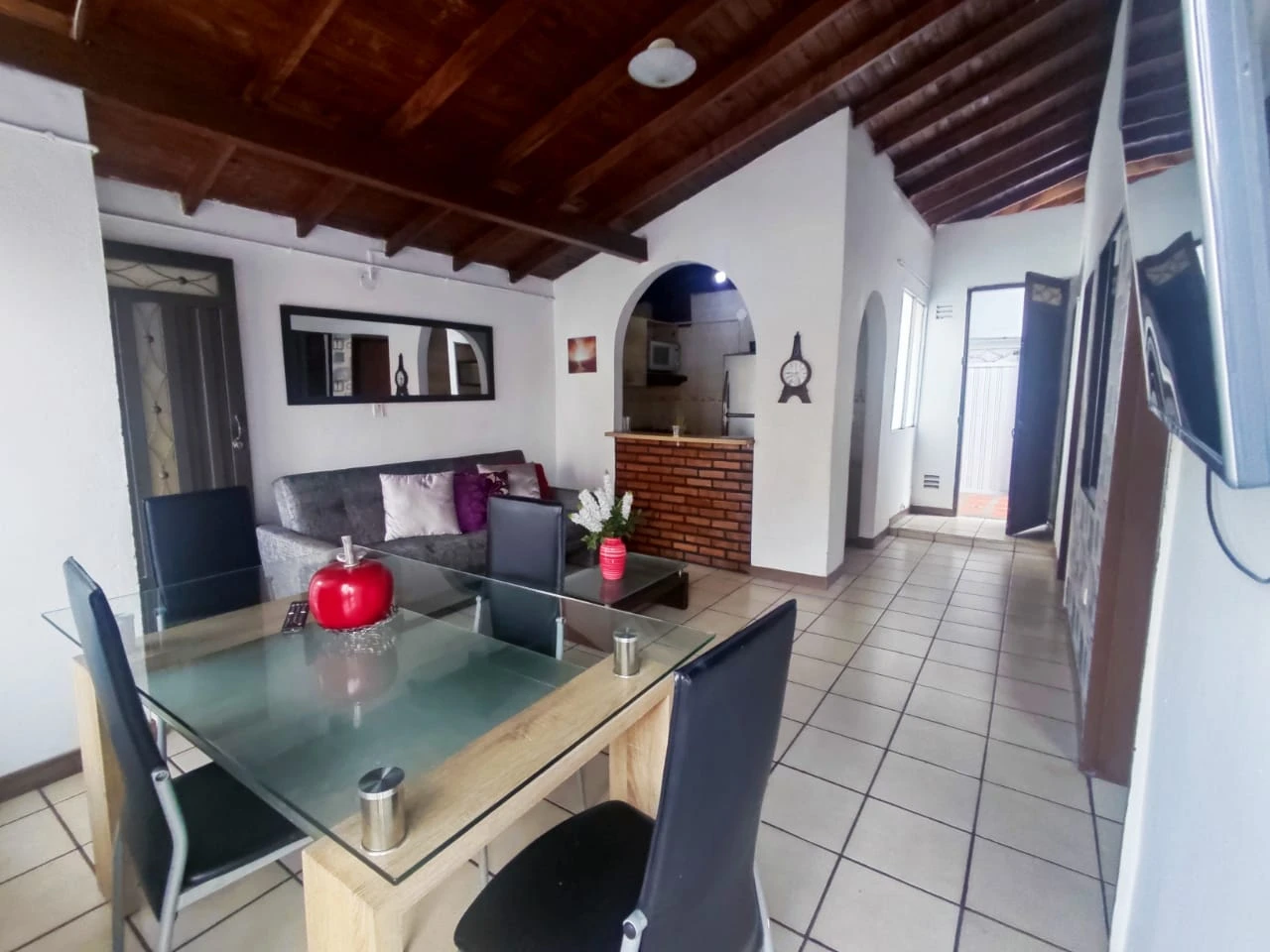 Apartamento en arriendo Amoblado, sector via de la moda