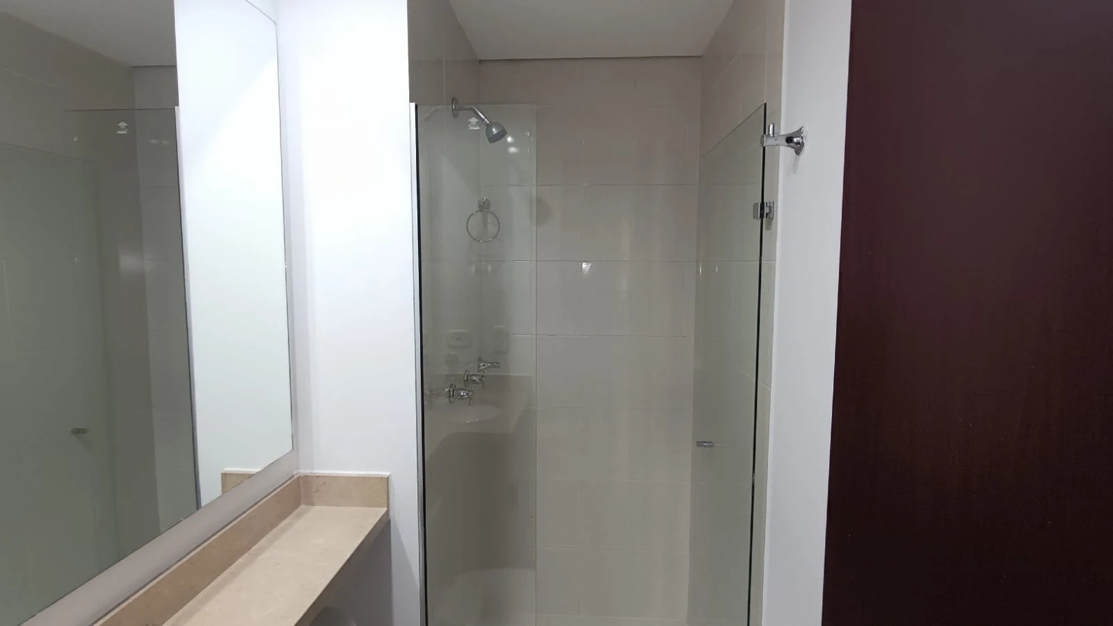 Apartamento en Arriendo Loma del Indio Medellin