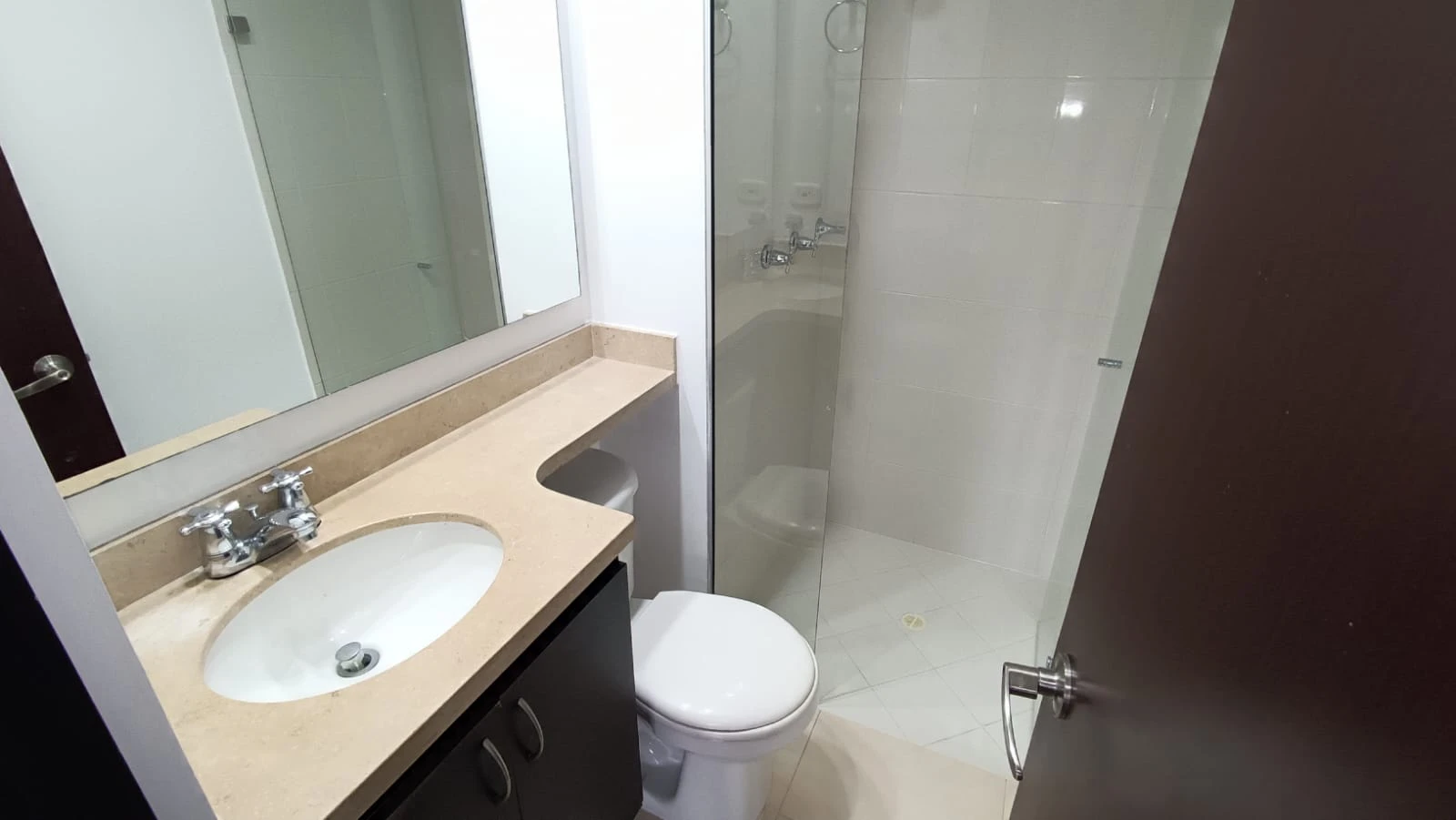 Apartamento en Arriendo Loma del Indio Medellin