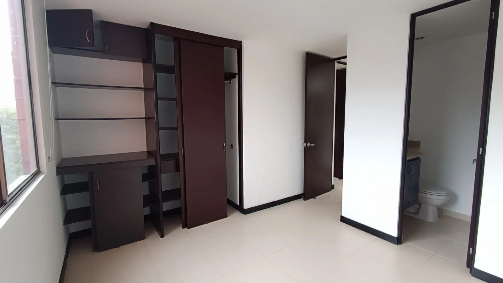 Apartamento en Arriendo Loma del Indio Medellin
