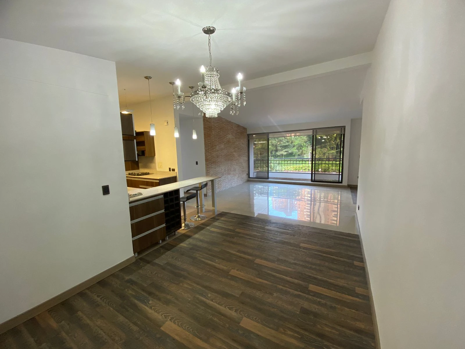 Arriendo Apartamento el Tesoro