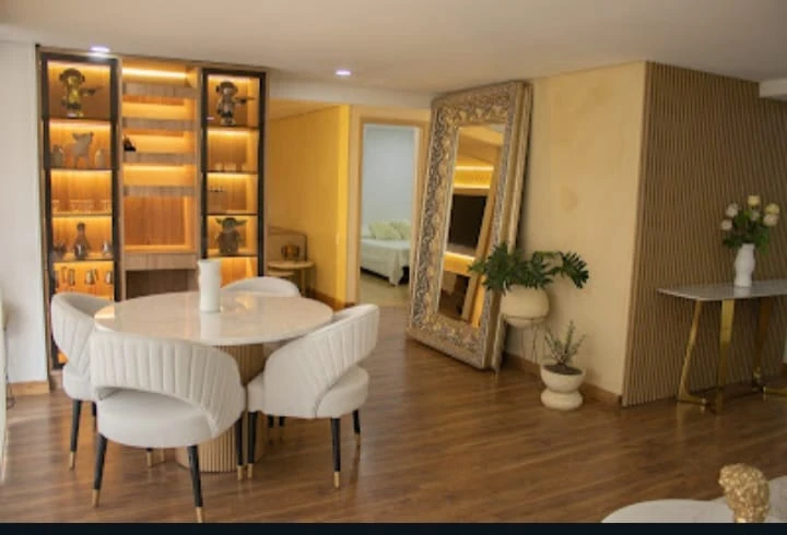 Arriendo Apartamento Amoblado  en el Tesoro