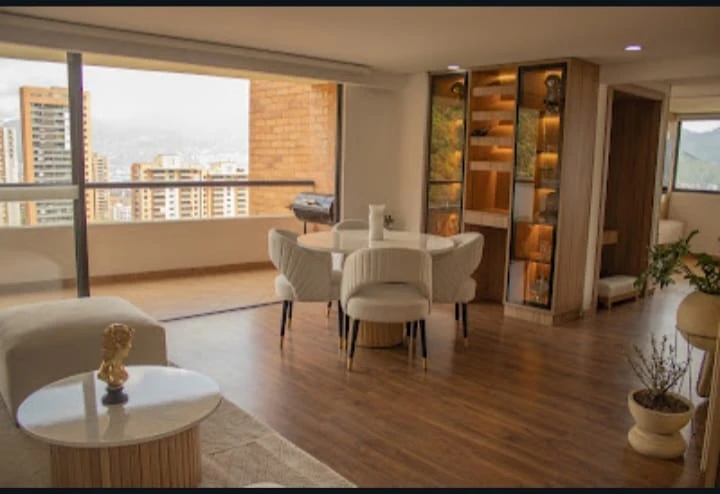 Arriendo Apartamento Amoblado  en el Tesoro