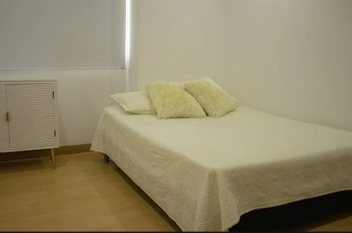 Arriendo Apartamento Amoblado  en el Tesoro