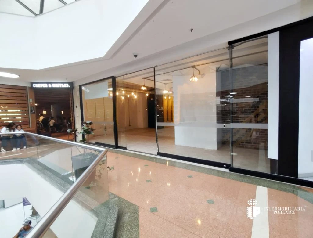 Local en arriendo Centro Comercial Unicentro 