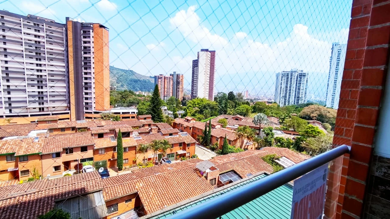 Apartamento en arriendo sector suramerica Itagui
