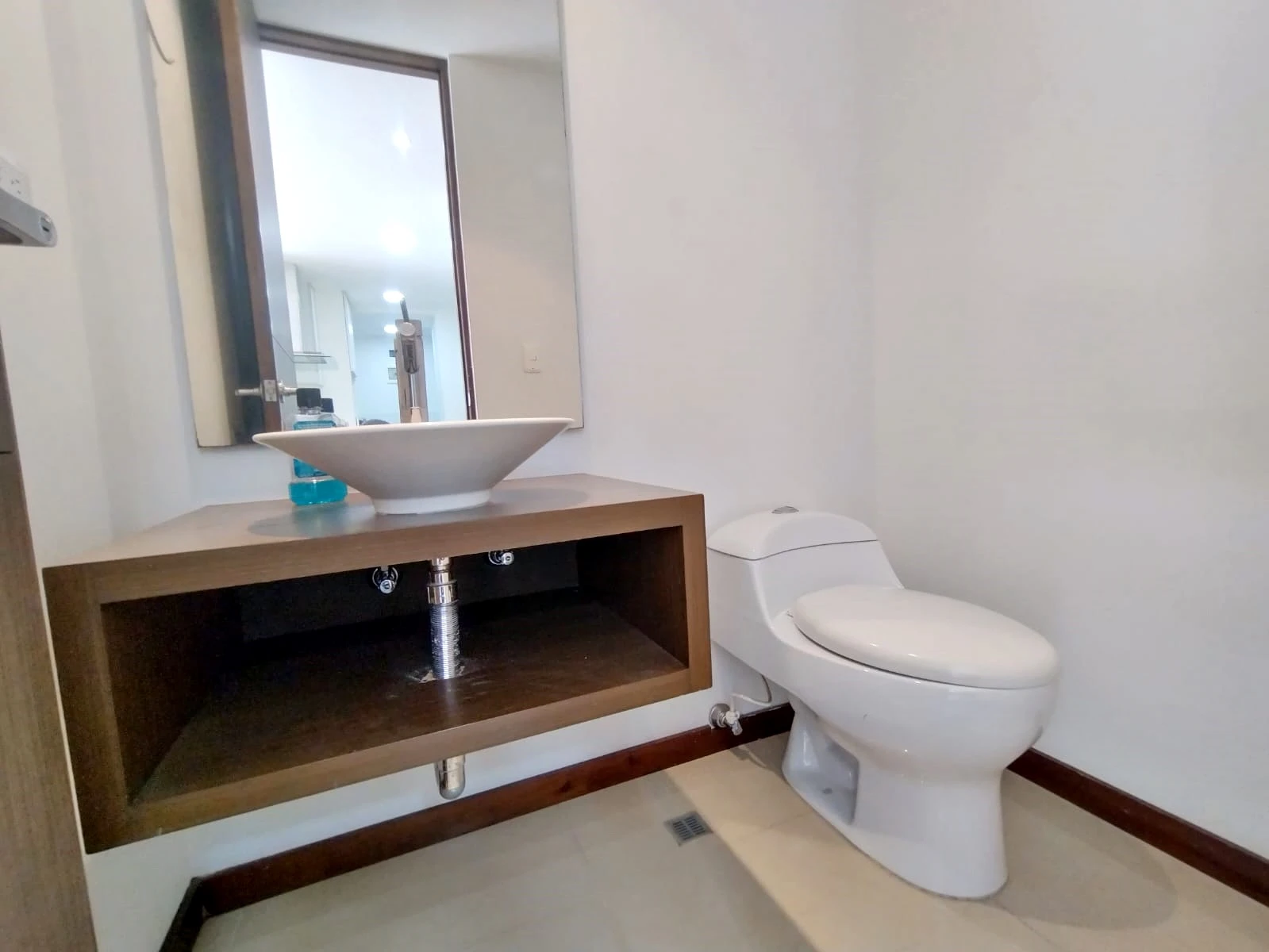 Apartamento en arriendo sector la Calera