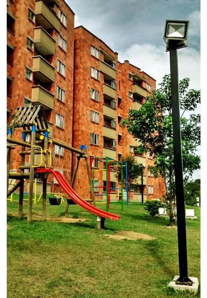 Arriendo Apartamento Sector  Robledo