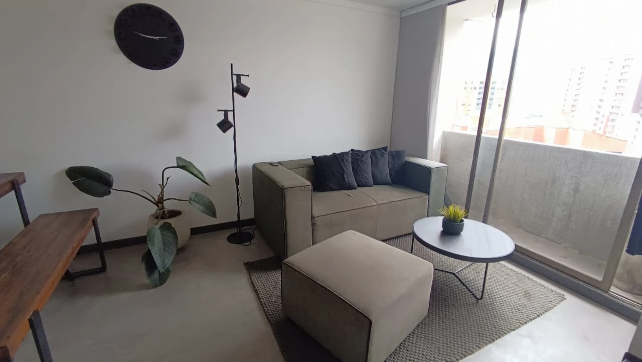 Apartamento amoblado en Arriendo Loma de los Bernal Medellin