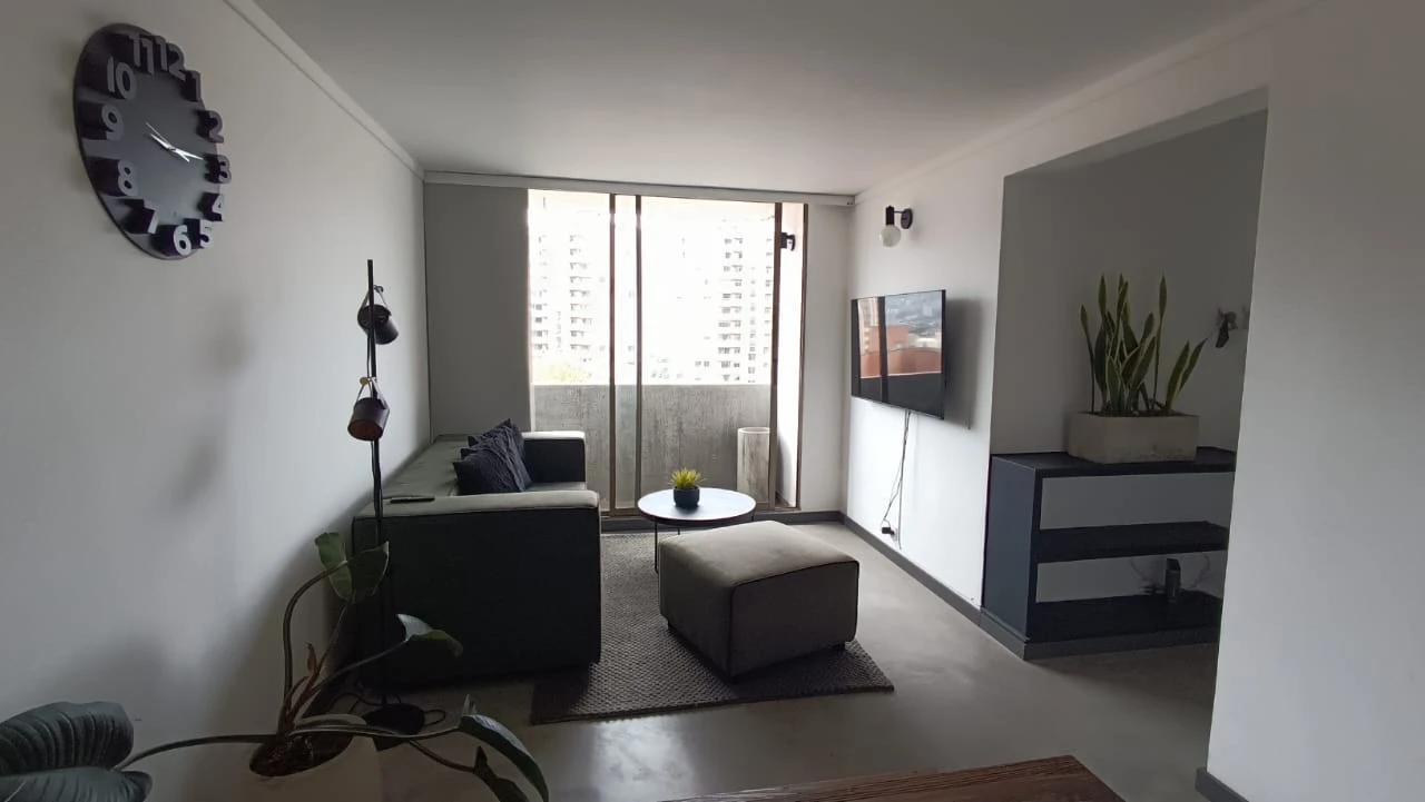 Apartamento amoblado en Arriendo Loma de los Bernal Medellin
