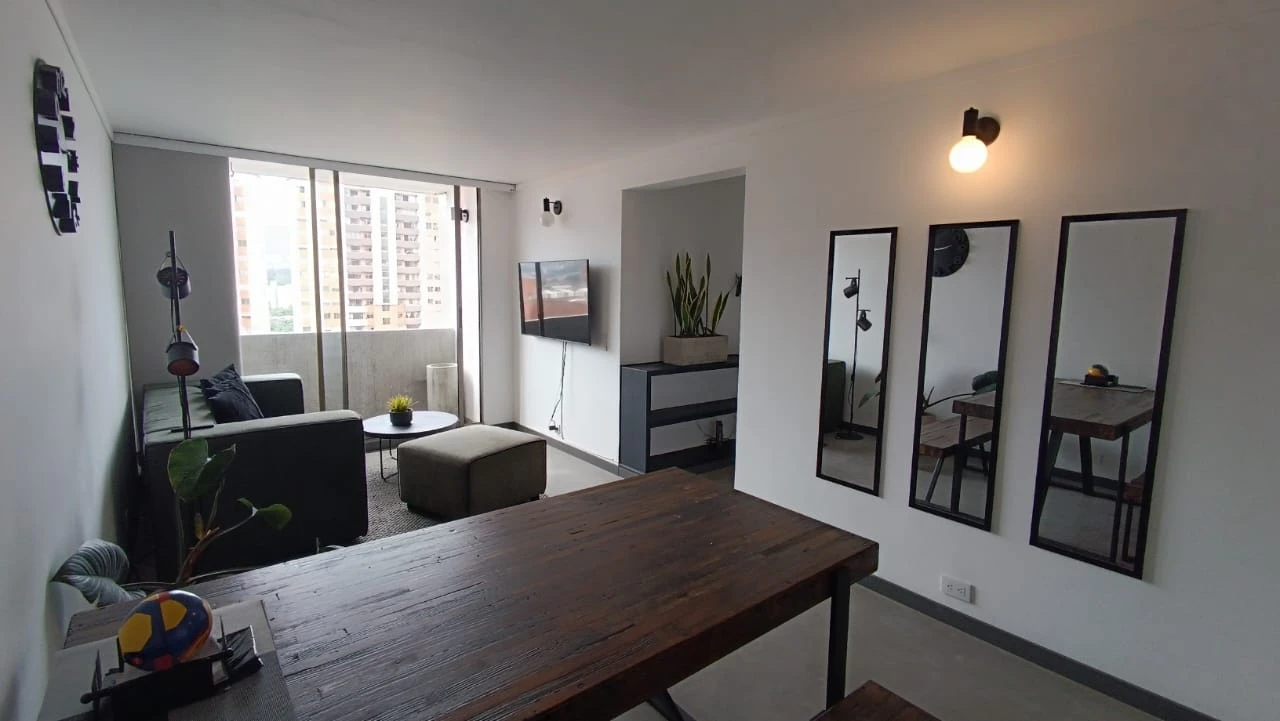 Apartamento amoblado en Arriendo Loma de los Bernal Medellin
