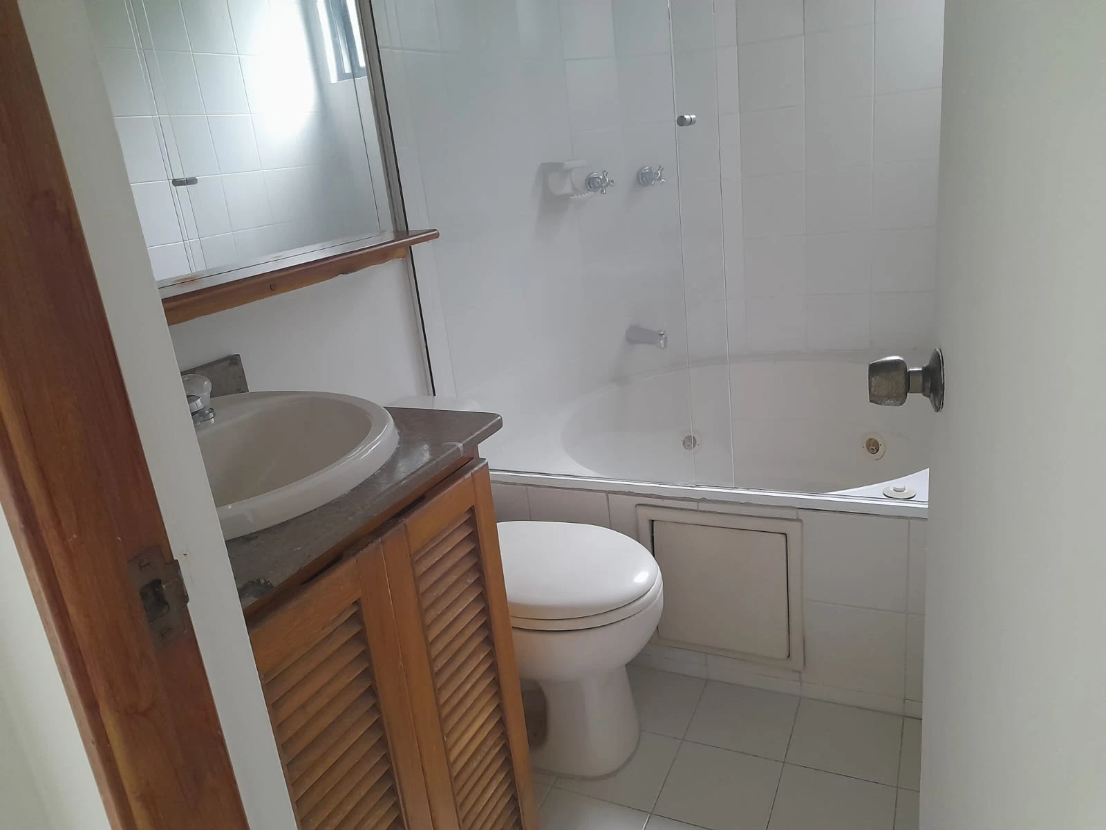 Arriendo Apartamento en el  Poblado Loma de San Julián