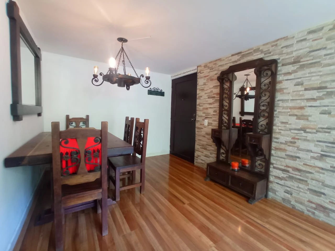Apartamento en Arriendo Amoblado sector palmas