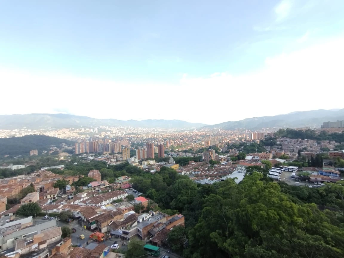 Apartamento en arriendo sector Robledo