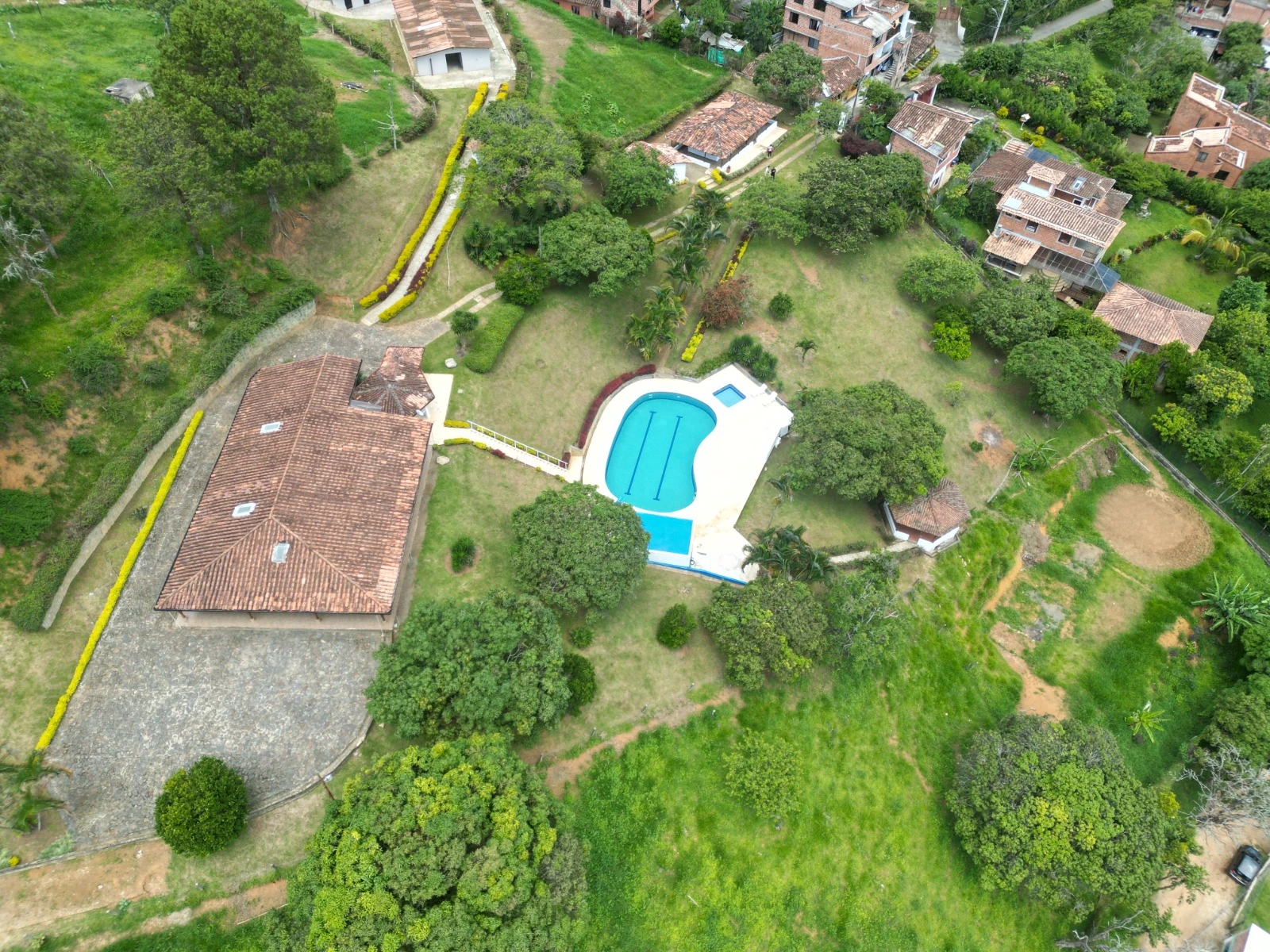 Casa campestre en Arriendo alvarado Copacabana