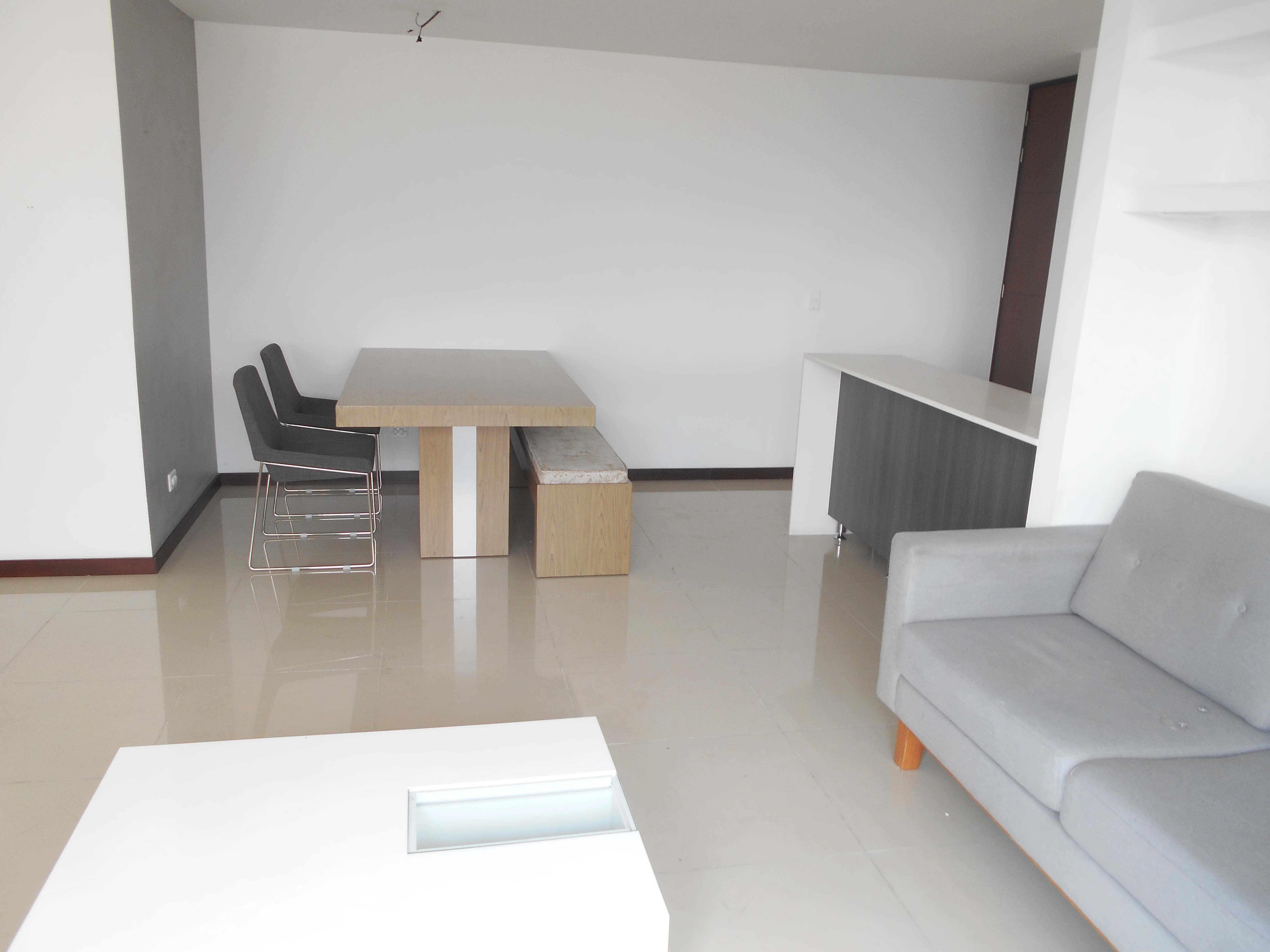 apartamento en arriendo sector loma del esmeraldal  Envigado
