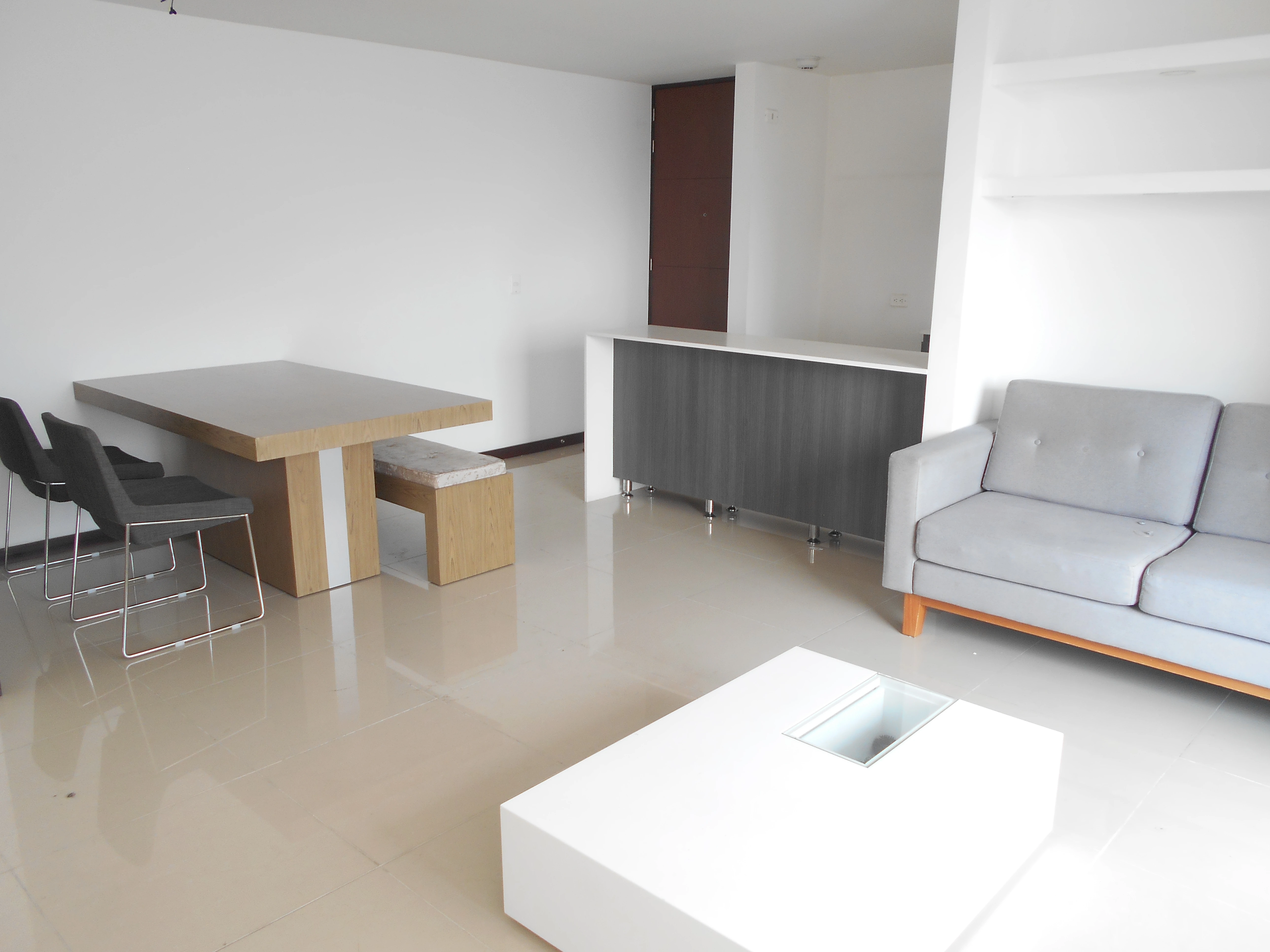 apartamento en arriendo sector loma del esmeraldal  Envigado