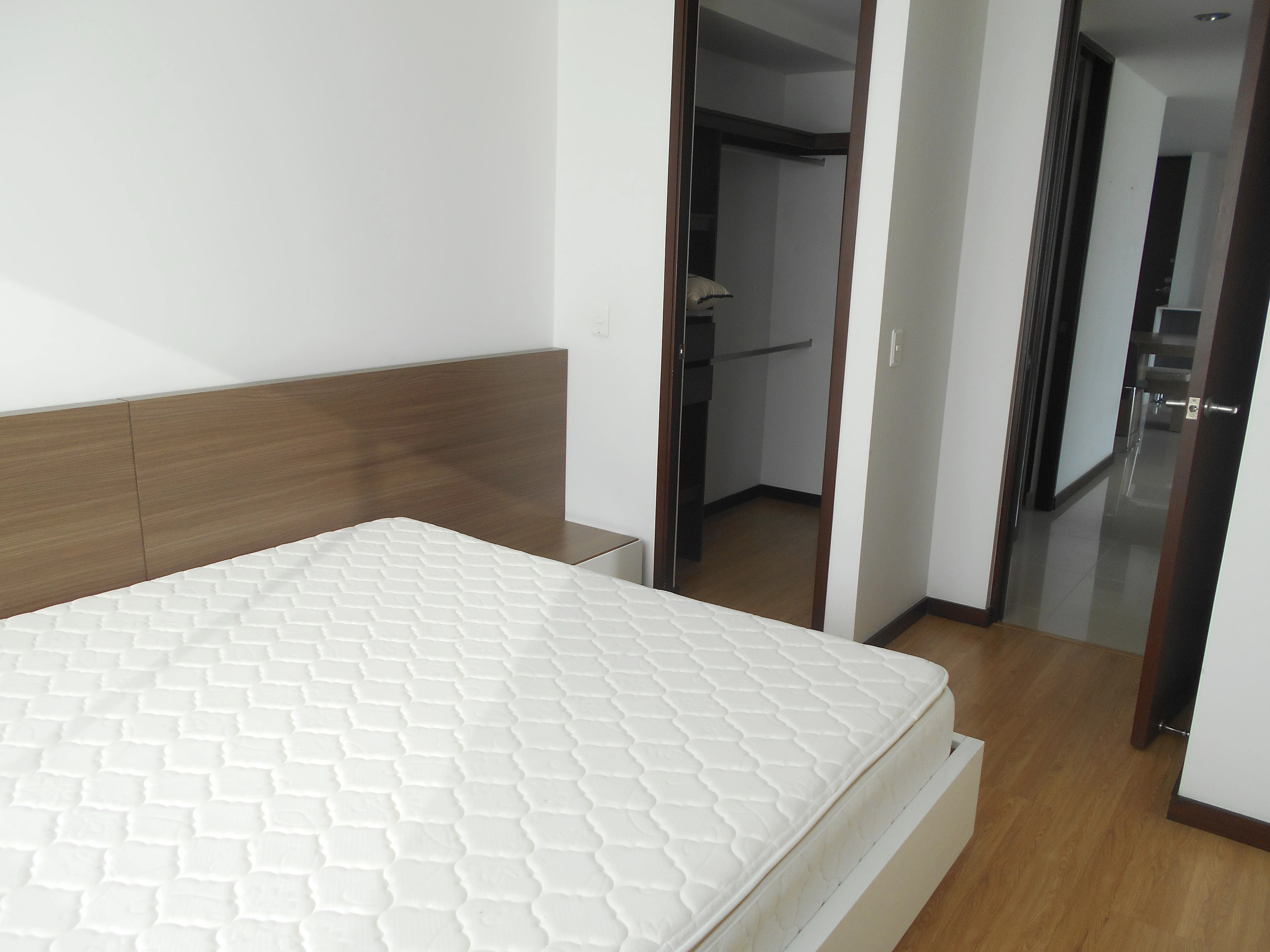 apartamento en arriendo sector loma del esmeraldal  Envigado
